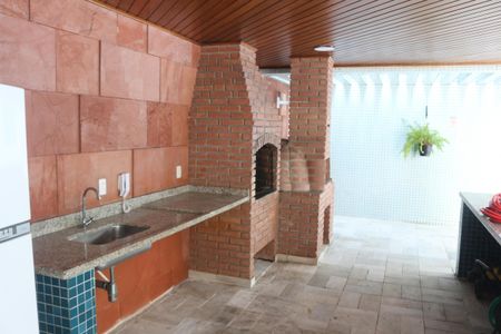 Apartamento à venda com 255m², 4 quartos e 3 vagasÁrea comum - Churrasqueira