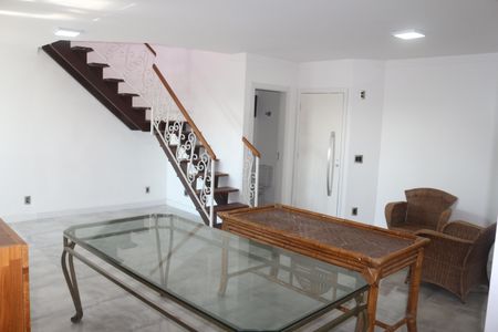 Apartamento à venda com 255m², 4 quartos e 3 vagasSala