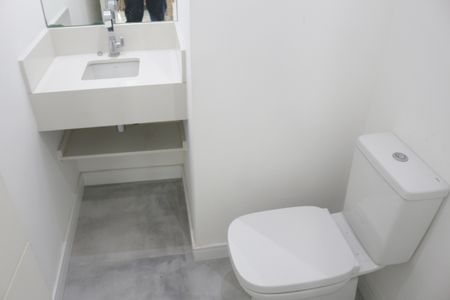 Apartamento à venda com 255m², 4 quartos e 3 vagasLavabo 1