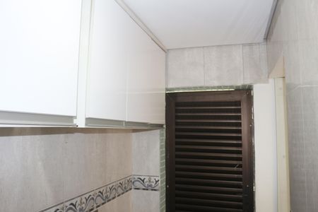 Apartamento à venda com 255m², 4 quartos e 3 vagasBanheiro da Suíte 2