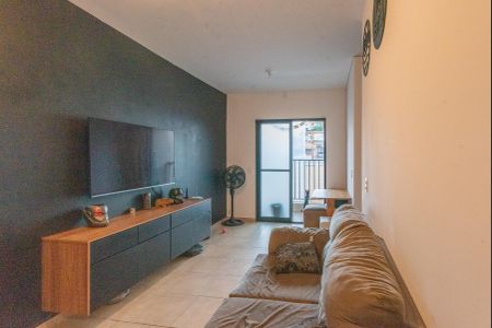 Apartamento à venda com 55m², 2 quartos e 1 vaga Apartamento à venda com 55m², 2 quartos e 1 vagaSala