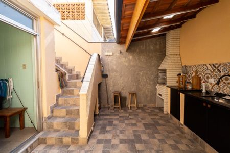 Casa à venda com 167m², 3 quartos e 2 vagasChurrasqueira