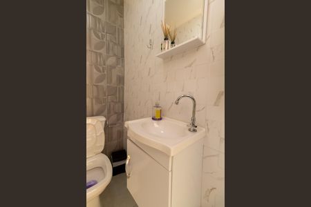 Casa à venda com 167m², 3 quartos e 2 vagasBanheiro de Serviço