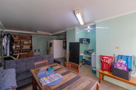 Casa à venda com 167m², 3 quartos e 2 vagasQuarto de Serviço