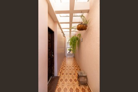 Casa à venda com 167m², 3 quartos e 2 vagasCorredor