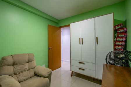 Apartamento à venda com 95m², 3 quartos e 2 vagasQuarto 2