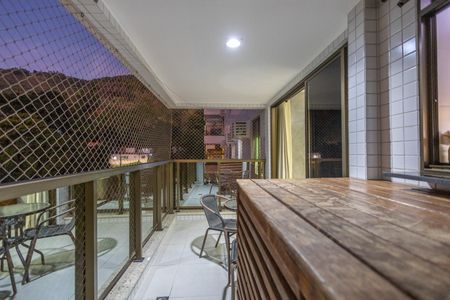 Sala Varanda de apartamento à venda com 3 quartos, 95m² em Tijuca, Rio de Janeiro