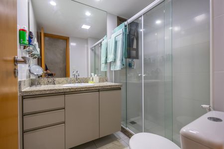 Apartamento à venda com 95m², 3 quartos e 2 vagasBanheiro  Suíte 