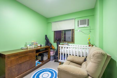 Apartamento à venda com 95m², 3 quartos e 2 vagasQuarto 2