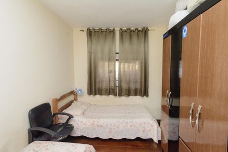 Casa à venda com 300m², 6 quartos e 3 vagas Casa à venda com 300m², 6 quartos e 3 vagasCasa 1 - Quarto 2