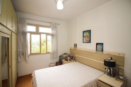 Apartamento à venda com 90m², 3 quartos e sem vagaQuarto 1