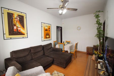 Apartamento à venda com 90m², 3 quartos e sem vagaSala