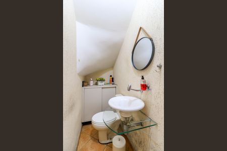 Casa à venda com 114m², 2 quartos e 1 vagaLavabo