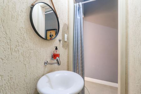 Casa à venda com 114m², 2 quartos e 1 vagaLavabo