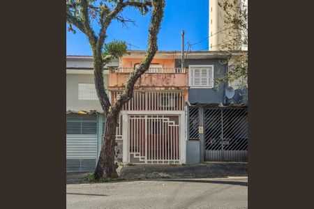 Casa à venda com 114m², 2 quartos e 1 vagaFachada