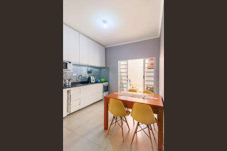 Casa à venda com 114m², 2 quartos e 1 vagaCozinha