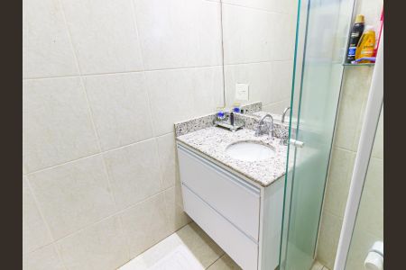 Apartamento à venda com 123m², 3 quartos e 2 vagas Apartamento à venda com 123m², 3 quartos e 2 vagasBanheiro da Suíte 2
