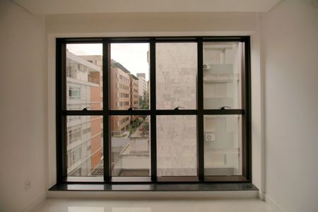 Apartamento à venda com 107m², 3 quartos e 3 vagasSala