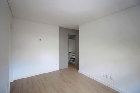 Apartamento à venda com 107m², 3 quartos e 3 vagasSuíte