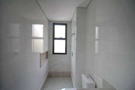 Apartamento à venda com 107m², 3 quartos e 3 vagasBanheiro da Suíte