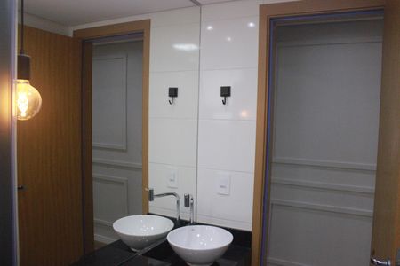 Apartamento para alugar com 44m², 2 quartos e 1 vagaBanheiro