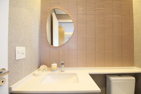 Apartamento à venda com 81m², 3 quartos e 2 vagasBanheiro da Suíte 2