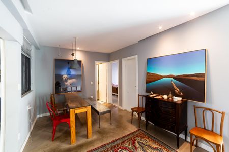 Apartamento à venda com 75m², 2 quartos e 2 vagas Apartamento à venda com 75m², 2 quartos e 2 vagasSala