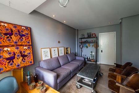 Apartamento à venda com 75m², 2 quartos e 2 vagas Apartamento à venda com 75m², 2 quartos e 2 vagasSala