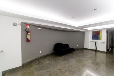 Apartamento à venda com 75m², 2 quartos e 2 vagas Apartamento à venda com 75m², 2 quartos e 2 vagasHall de entrada