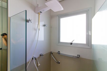 Apartamento à venda com 159m², 2 quartos e 2 vagasBanheiro da Suíte 1