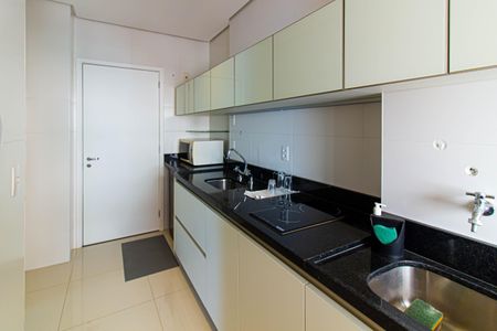 Apartamento à venda com 159m², 2 quartos e 2 vagasCozinha