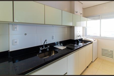 Apartamento à venda com 159m², 2 quartos e 2 vagasCozinha