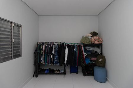 Casa para alugar com 200m², 2 quartos e 2 vagasQuarto 1