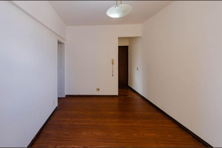 Apartamento à venda com 70m², 3 quartos e 1 vagaSala