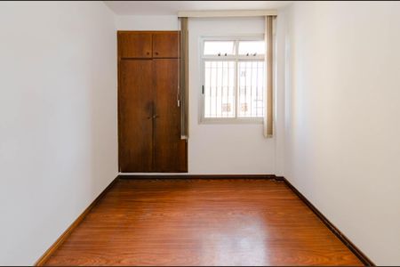 Apartamento à venda com 70m², 3 quartos e 1 vagaQuarto 2