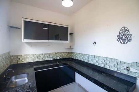 Casa à venda com 260m², 2 quartos e 2 vagasCozinha Kitnet 2