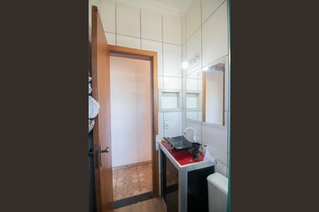 Casa à venda com 260m², 2 quartos e 2 vagasBanheiro Social Kitnet 2