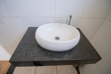 Casa à venda com 260m², 2 quartos e 2 vagasBanheiro Social Kitnet 1