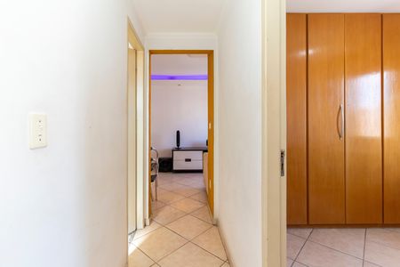 Apartamento à venda com 60m², 2 quartos e 1 vaga Apartamento à venda com 60m², 2 quartos e 1 vagaCorredor
