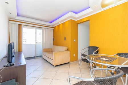 Apartamento à venda com 60m², 2 quartos e 1 vaga Apartamento à venda com 60m², 2 quartos e 1 vagaSala