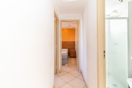 Apartamento à venda com 60m², 2 quartos e 1 vaga Apartamento à venda com 60m², 2 quartos e 1 vagaCorredor