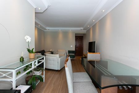 Apartamento à venda com 90m², 3 quartos e 2 vagasSala