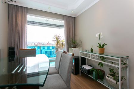 Apartamento à venda com 90m², 3 quartos e 2 vagasSala