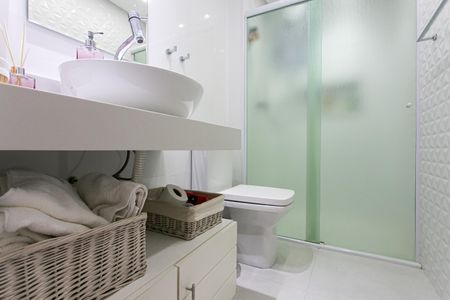 Apartamento à venda com 90m², 3 quartos e 2 vagasBanheiro Social