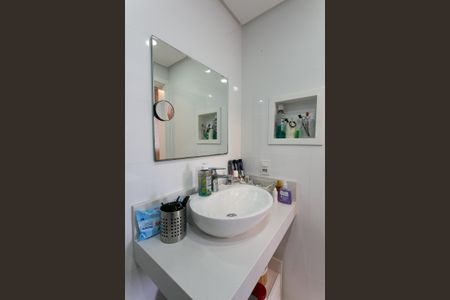 Apartamento à venda com 90m², 3 quartos e 2 vagasBanheiro da Suíte