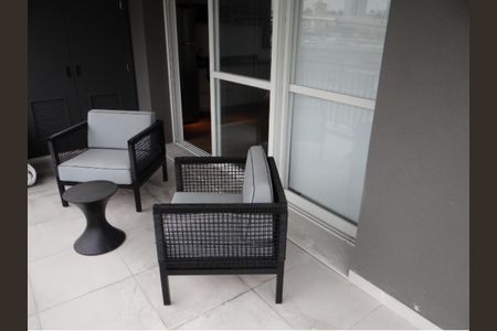 Apartamento à venda com 61m², 1 quarto e 1 vagaFoto 03