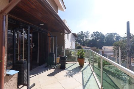 Casa à venda com 420m², 3 quartos e 5 vagas Casa à venda com 420m², 3 quartos e 5 vagasVaranda da Sala