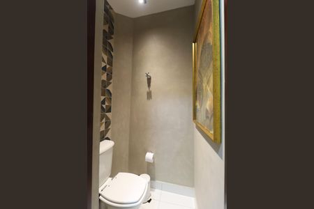 Casa à venda com 420m², 3 quartos e 5 vagas Casa à venda com 420m², 3 quartos e 5 vagasLavabo