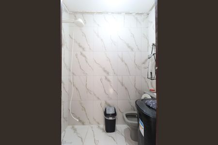 Casa à venda com 420m², 3 quartos e 5 vagas Casa à venda com 420m², 3 quartos e 5 vagasBanheiro de serviço