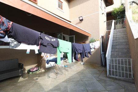 Casa à venda com 420m², 3 quartos e 5 vagas Casa à venda com 420m², 3 quartos e 5 vagasÁrea de serviço